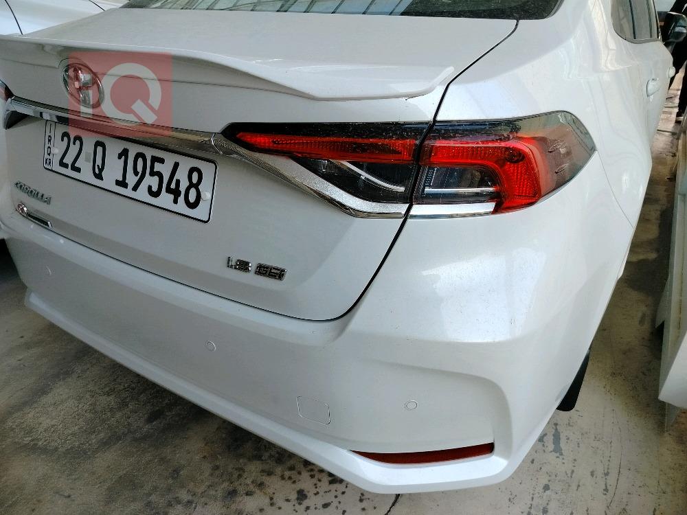 تۆیۆتا کۆرۆلا